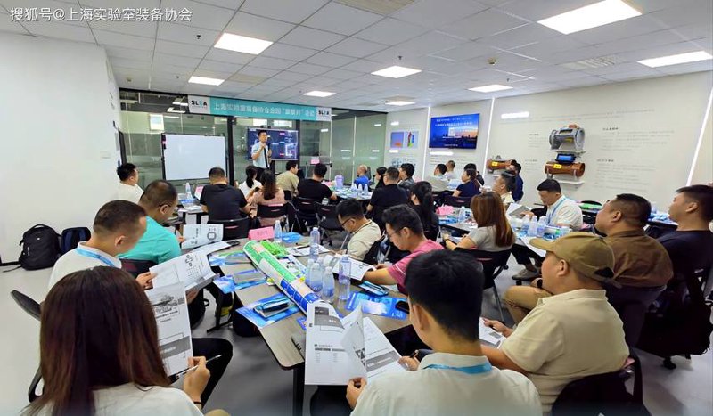 海南自贸港商务信息咨询：开启企业新篇章